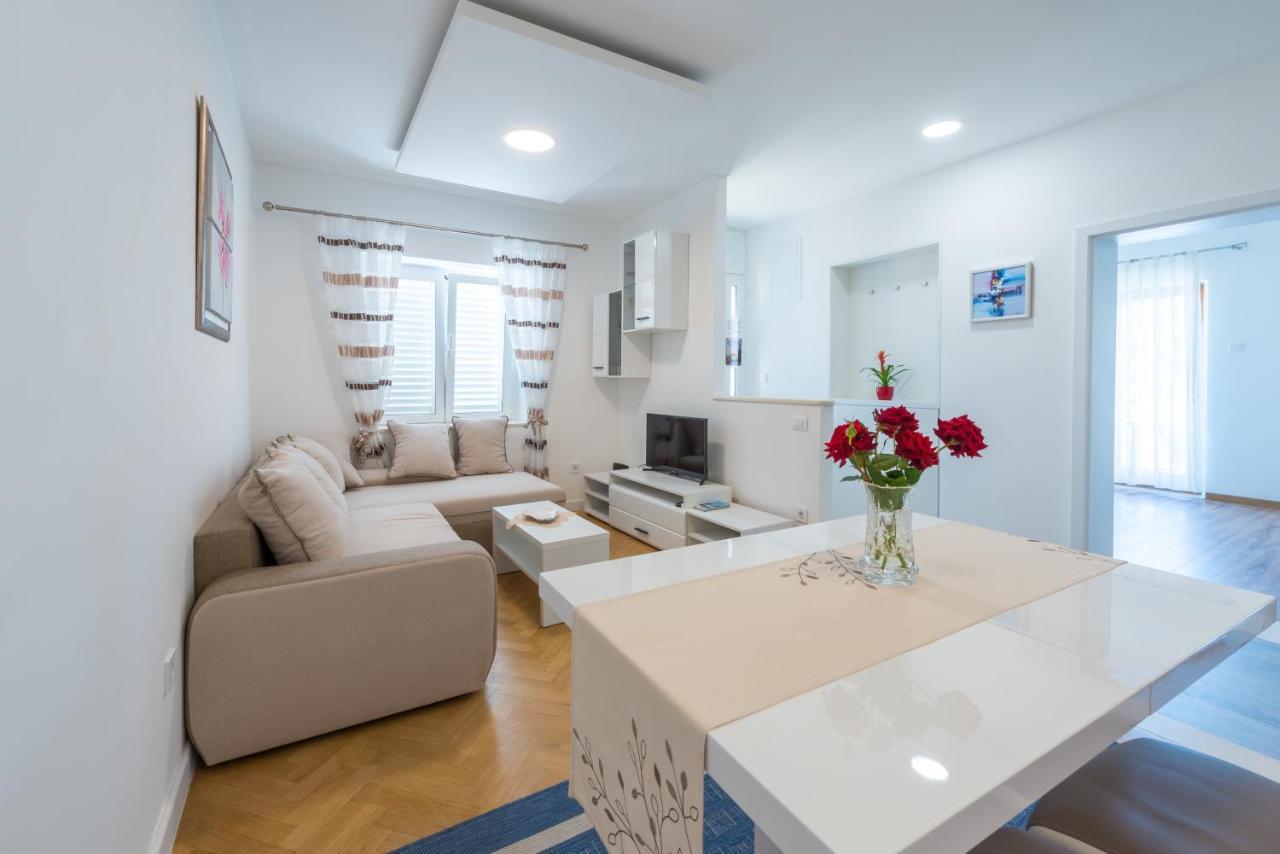 Apartments Lucija ドゥブロブニク エクステリア 写真